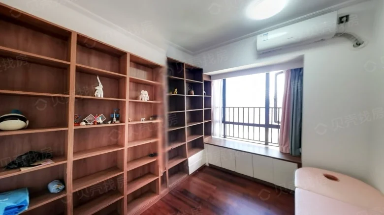 Related Property Image