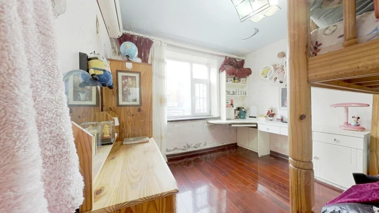 Related Property Image