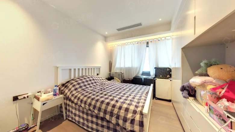 Related Property Image