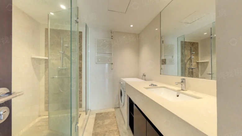 Ocean Express - View 5