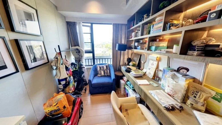 Related Property Image