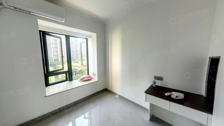 Related Property Image