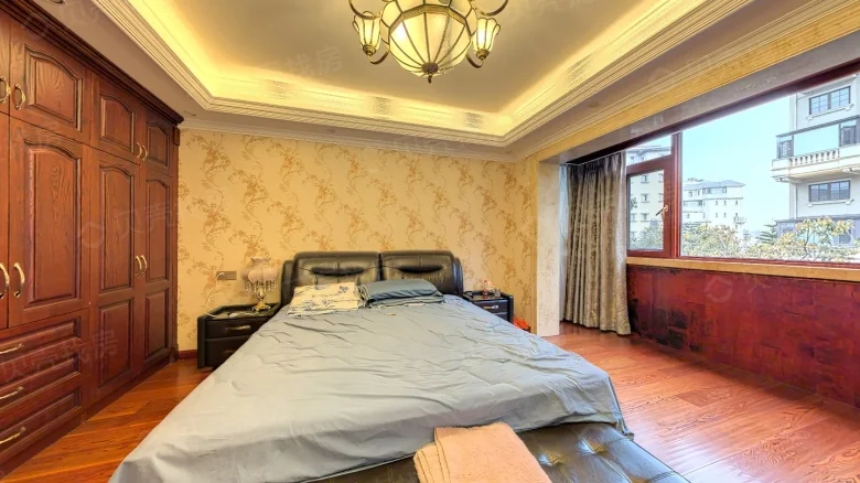 Related Property Image