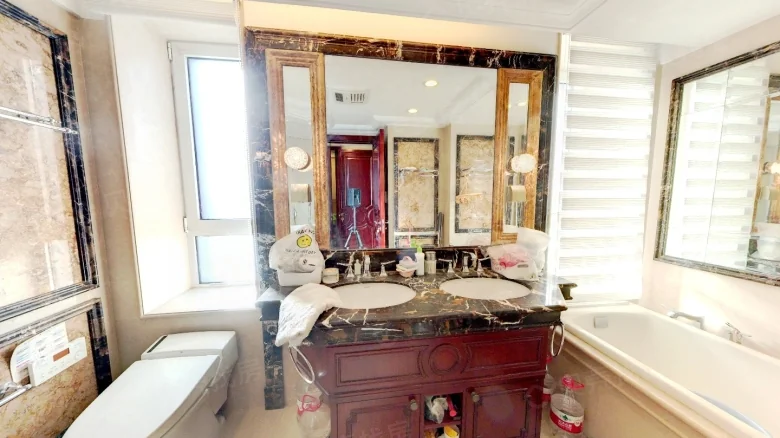 Crescent Splendor Mansion - View 7