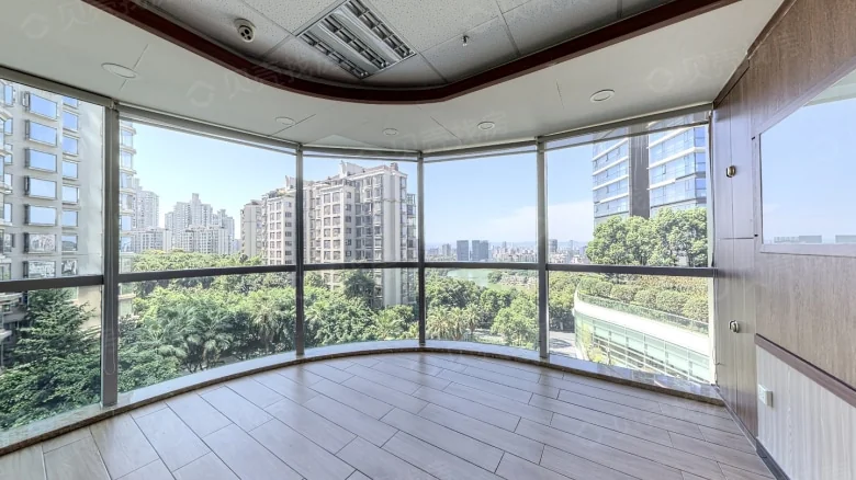 Related Property Image