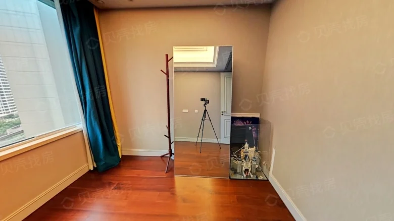 Related Property Image