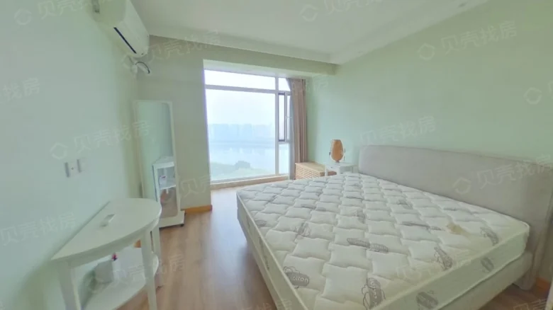 Imperial View New World - View 2