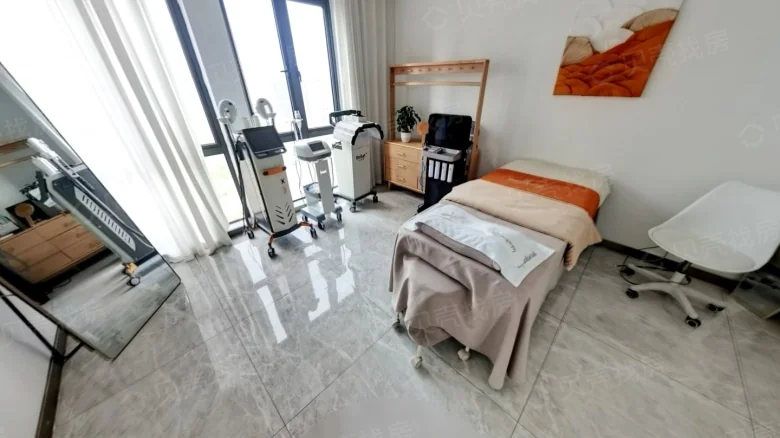 Related Property Image