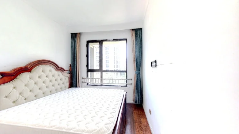 Related Property Image