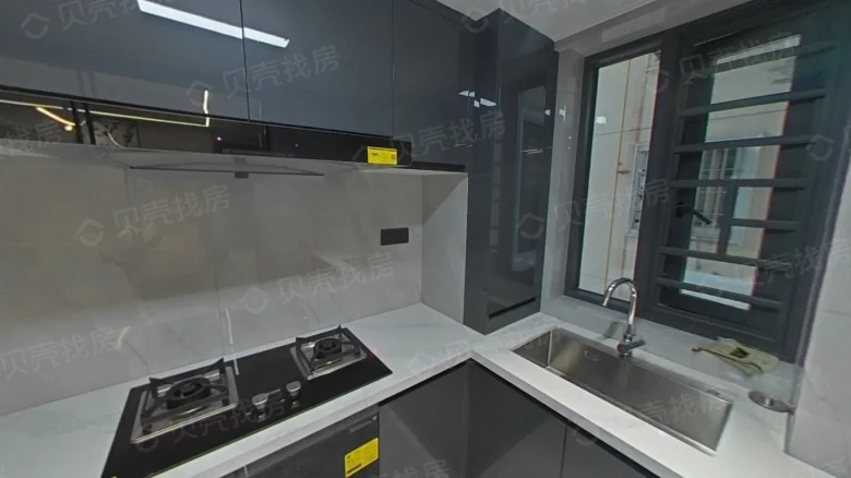 Seaside Commercial Mall - View 10