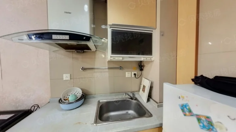 Saint Tiandi Serviced Apartments - View 4