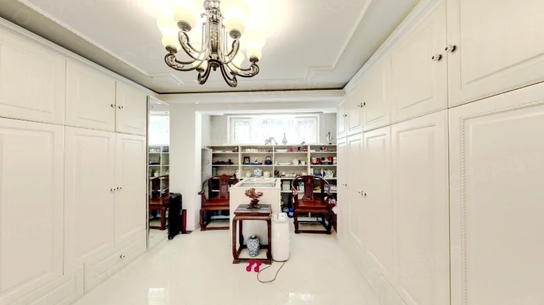 Related Property Image