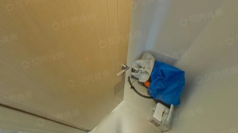 Wangque Pavilion - View 15