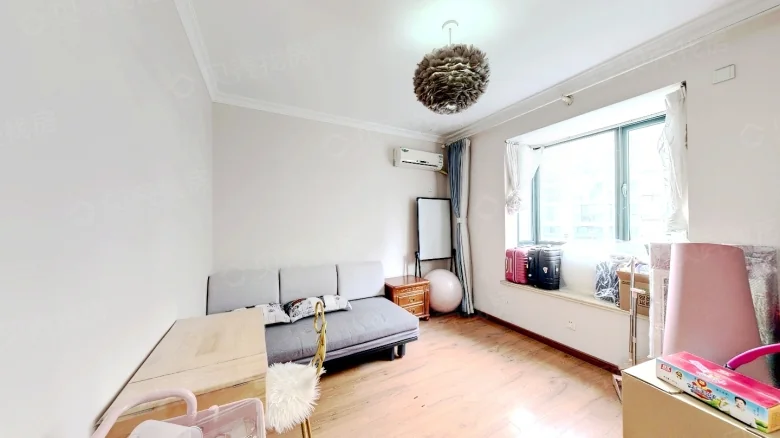 Related Property Image