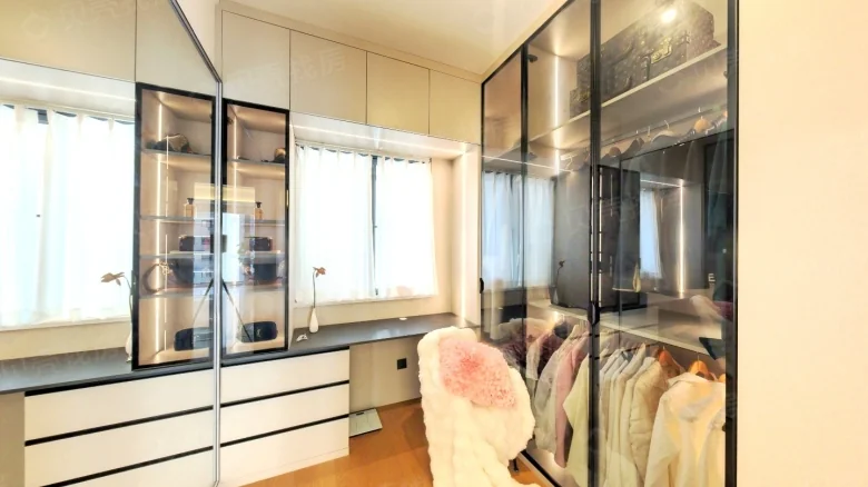 Related Property Image