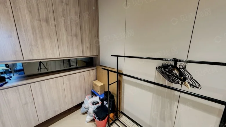 Related Property Image