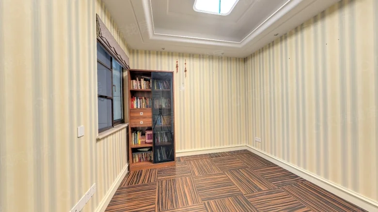 Related Property Image