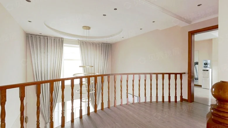 Palm Springs Phase IV - View 14