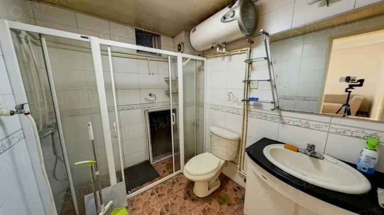 Shengrui Apartment - View 6