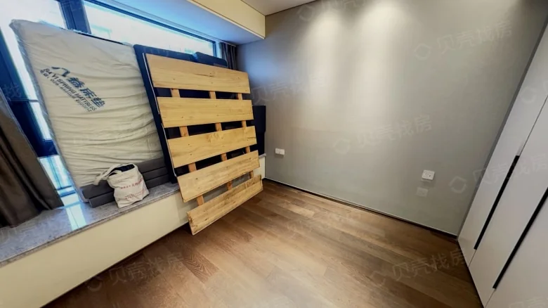 Related Property Image