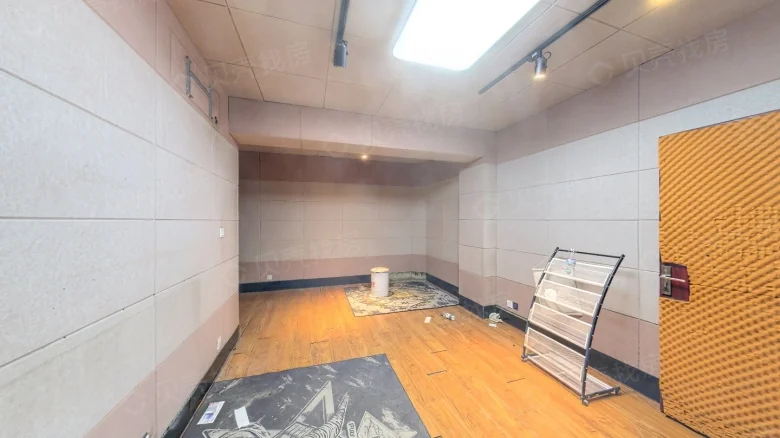 Related Property Image