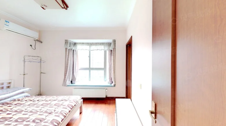 Related Property Image