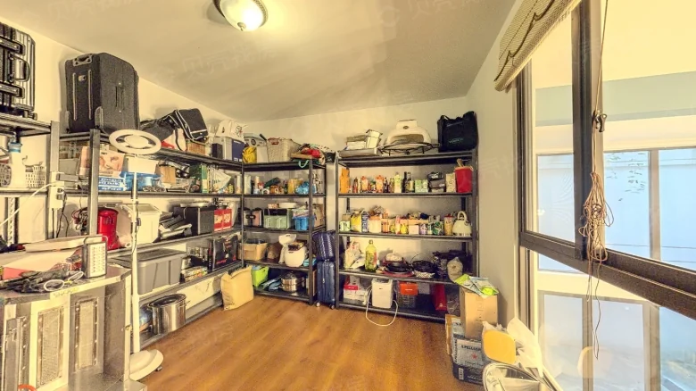 Related Property Image