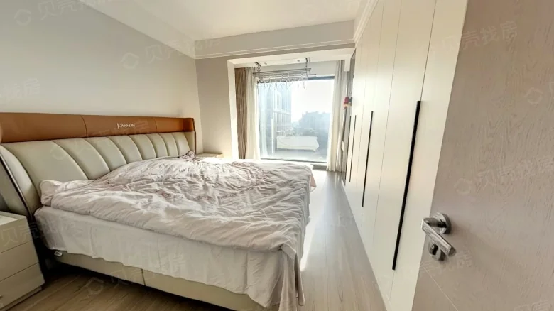 Ruichuang Changjiang Ying" translates to "MegaForce River View". - View 4