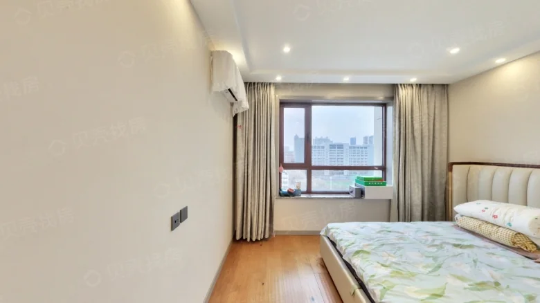 Dayu Nanhu Shoufu - View 3