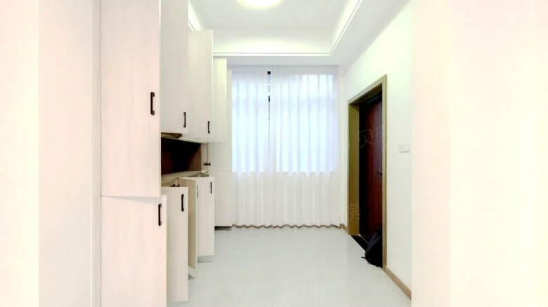 Related Property Image