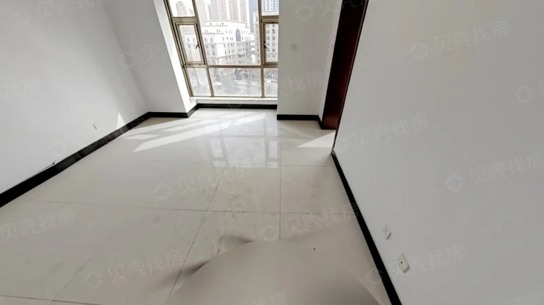 Royal Oriental - View 6