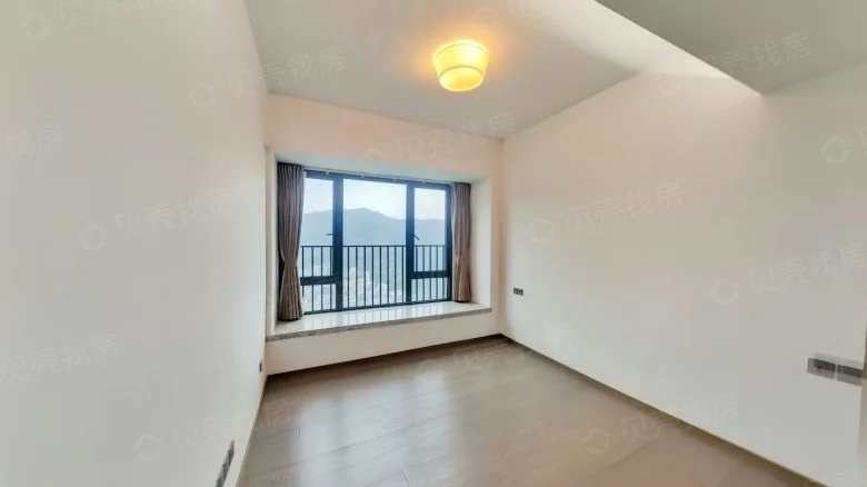 China Resources Silver Lake Blue Mountain - View 2