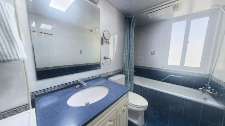 Baihua Apartment - View 9