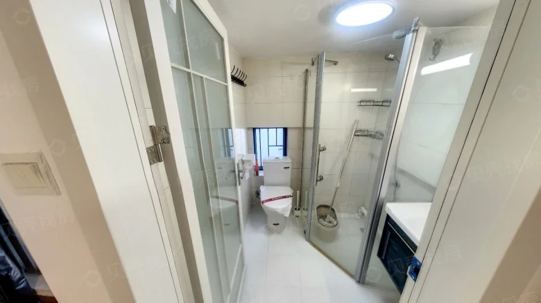 Platinum Link International Apartment - View 6