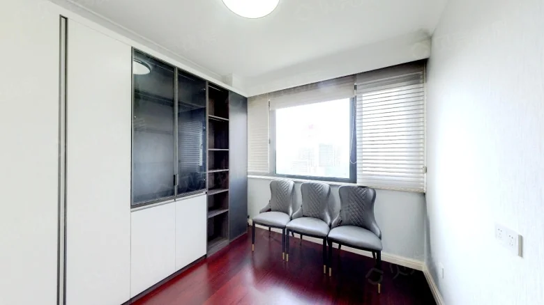 Related Property Image