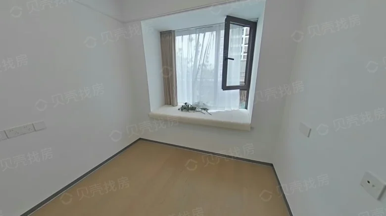 Tongji Panlong Li - View 4