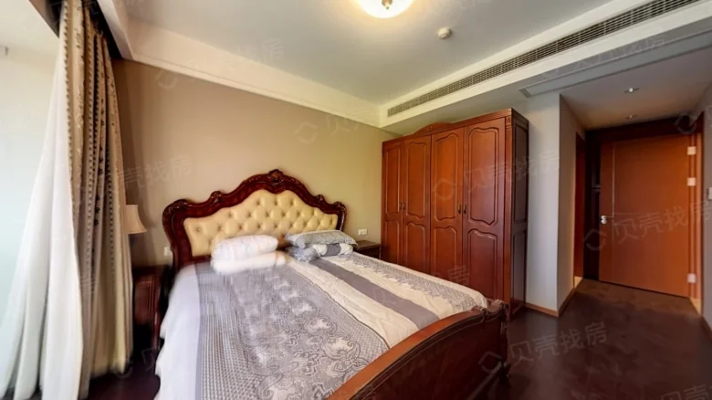 Li Hu Xiang Zhang Yuan Er Qi - View 4