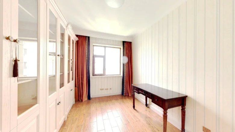 Related Property Image