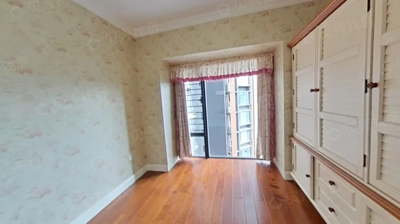 Related Property Image