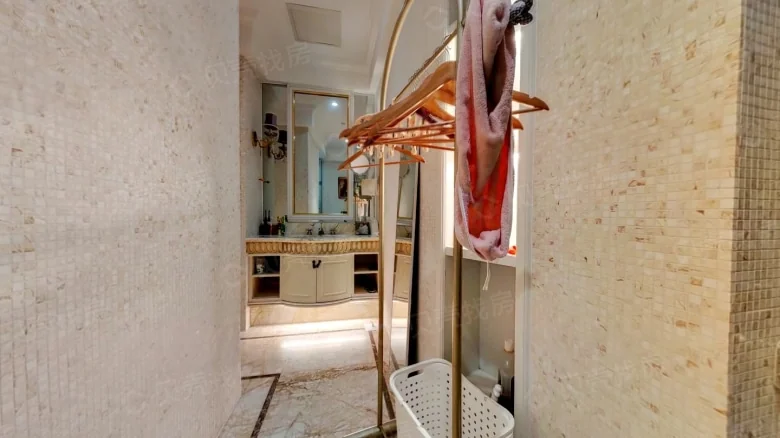 Golden Stone International Hotel - View 7