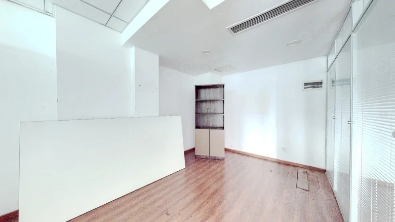 Related Property Image