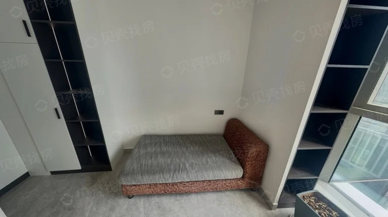 Related Property Image