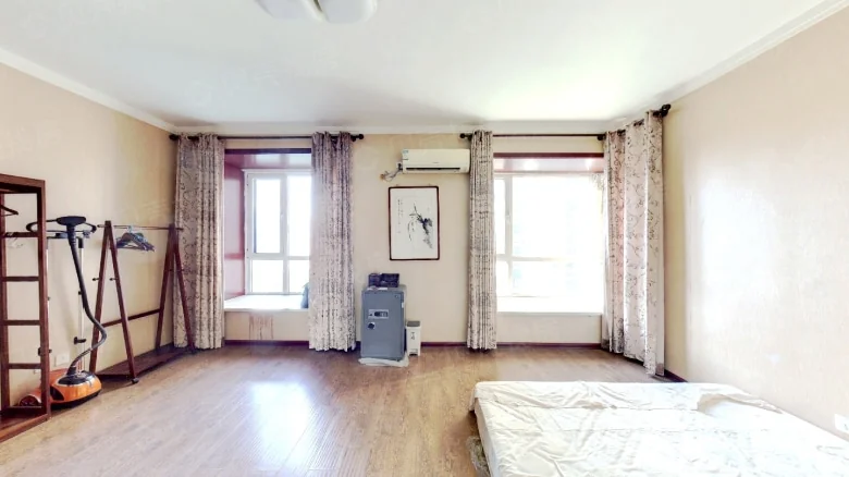 Related Property Image