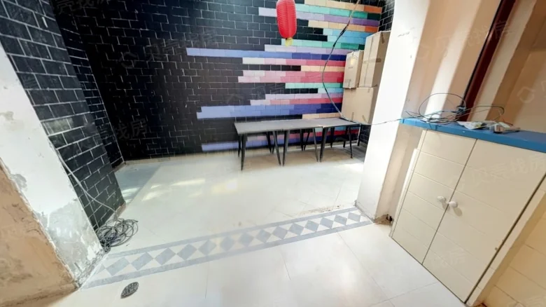 Related Property Image