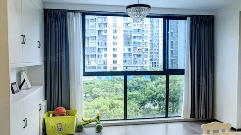 Purple Gold Home South District - View 11