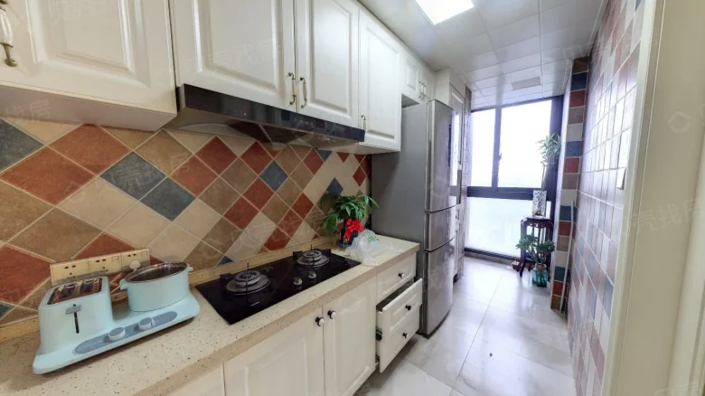 Road Spring Waterfront Villa - View 4