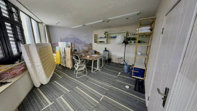 Related Property Image