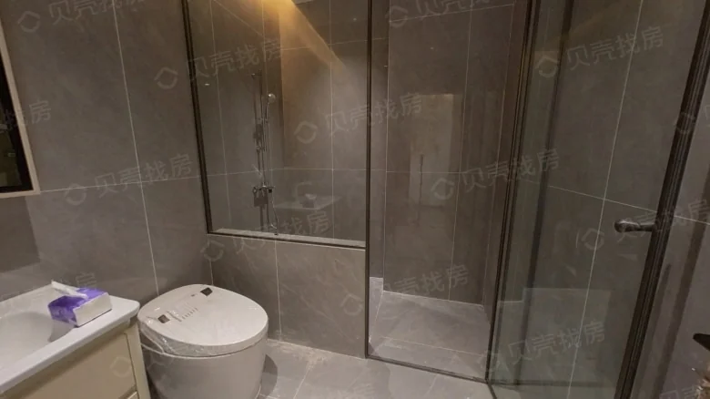 Royal Bay No. 8 - View 10