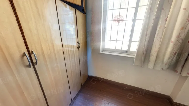 Related Property Image