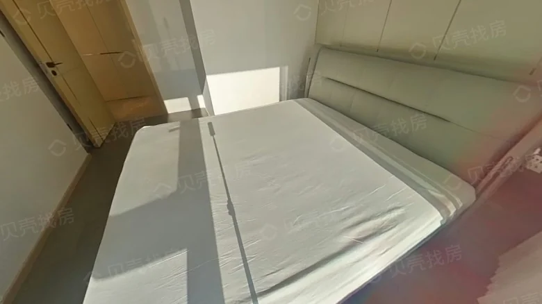 Golden Land Summit Hub - View 5